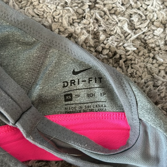 Nike Sports Bra Bundle - Picture 7 of 7